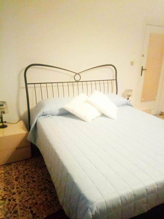 B&B Nonna Lilla Монтесильвано Экстерьер фото