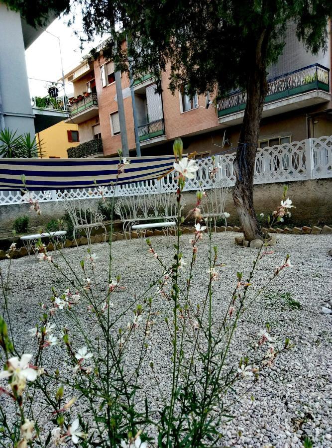 B&B Nonna Lilla Монтесильвано Экстерьер фото