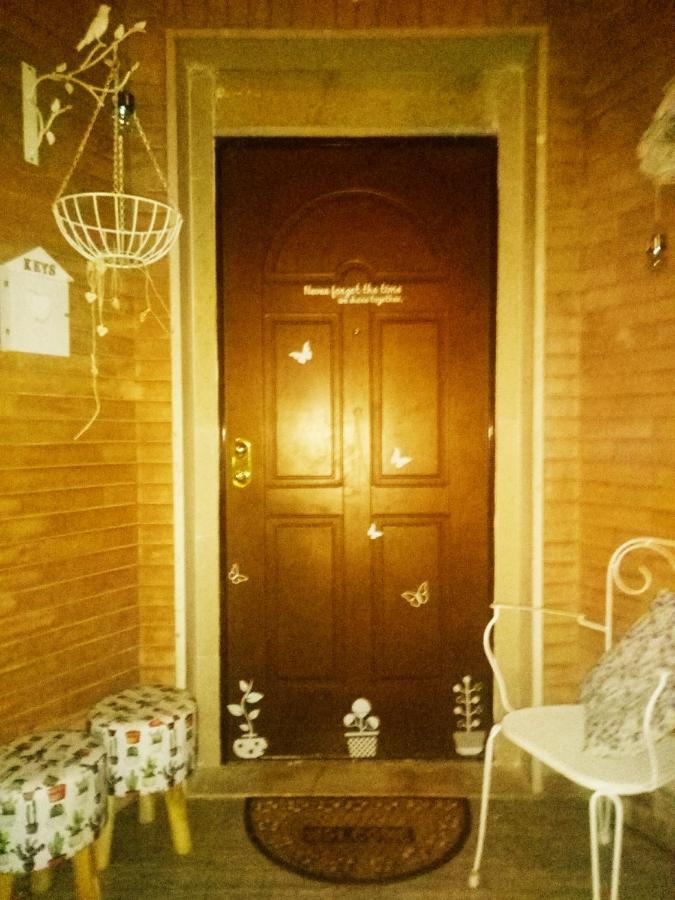 B&B Nonna Lilla Монтесильвано Экстерьер фото