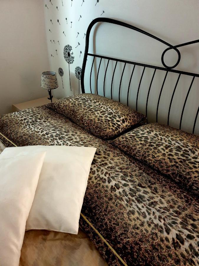 B&B Nonna Lilla Монтесильвано Экстерьер фото